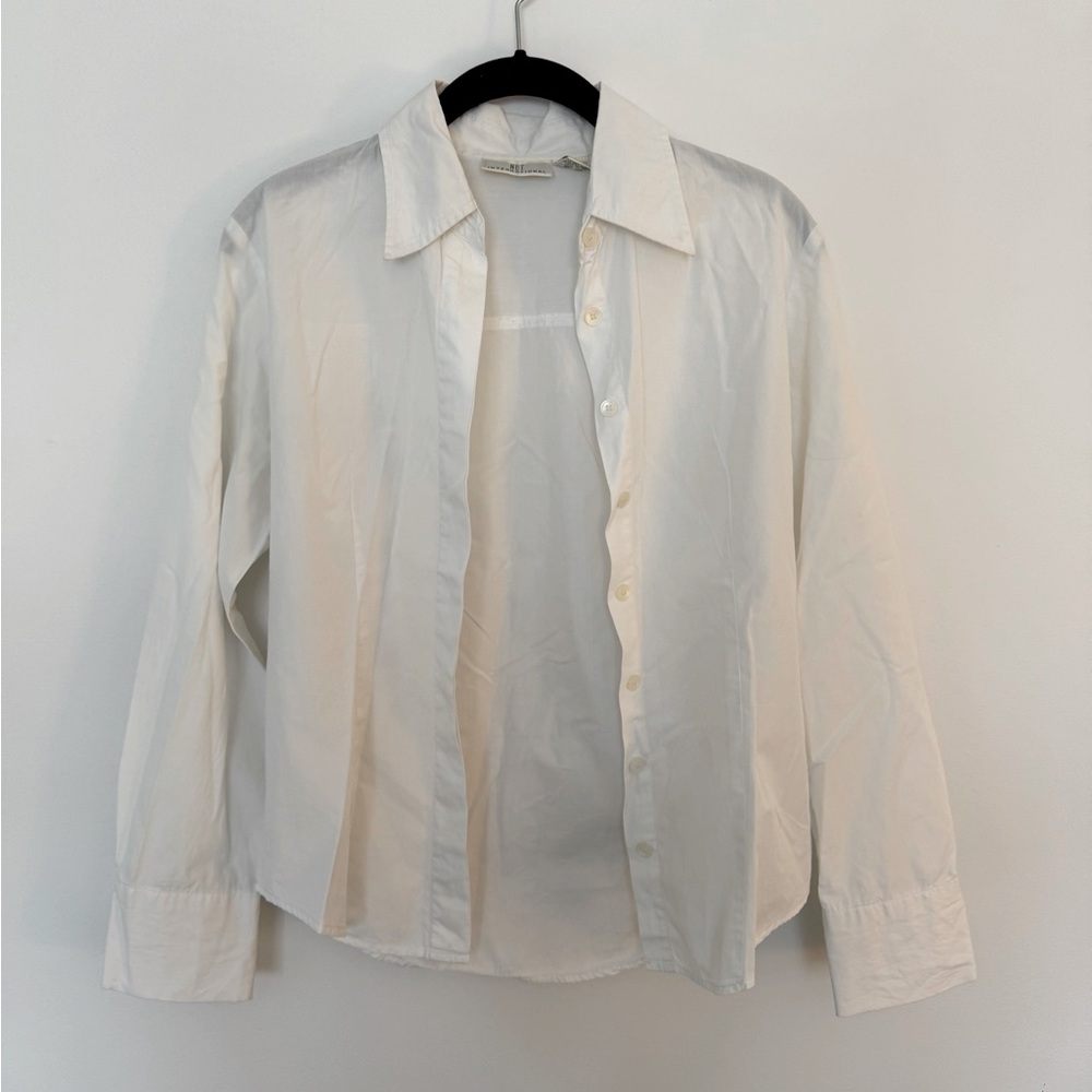 Women’s white cotton button down long sleeves